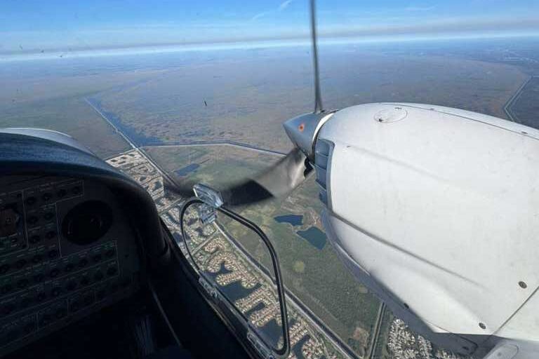 Train-in-Floridas-Busy-Skies Train in Florida’s Busy Skies